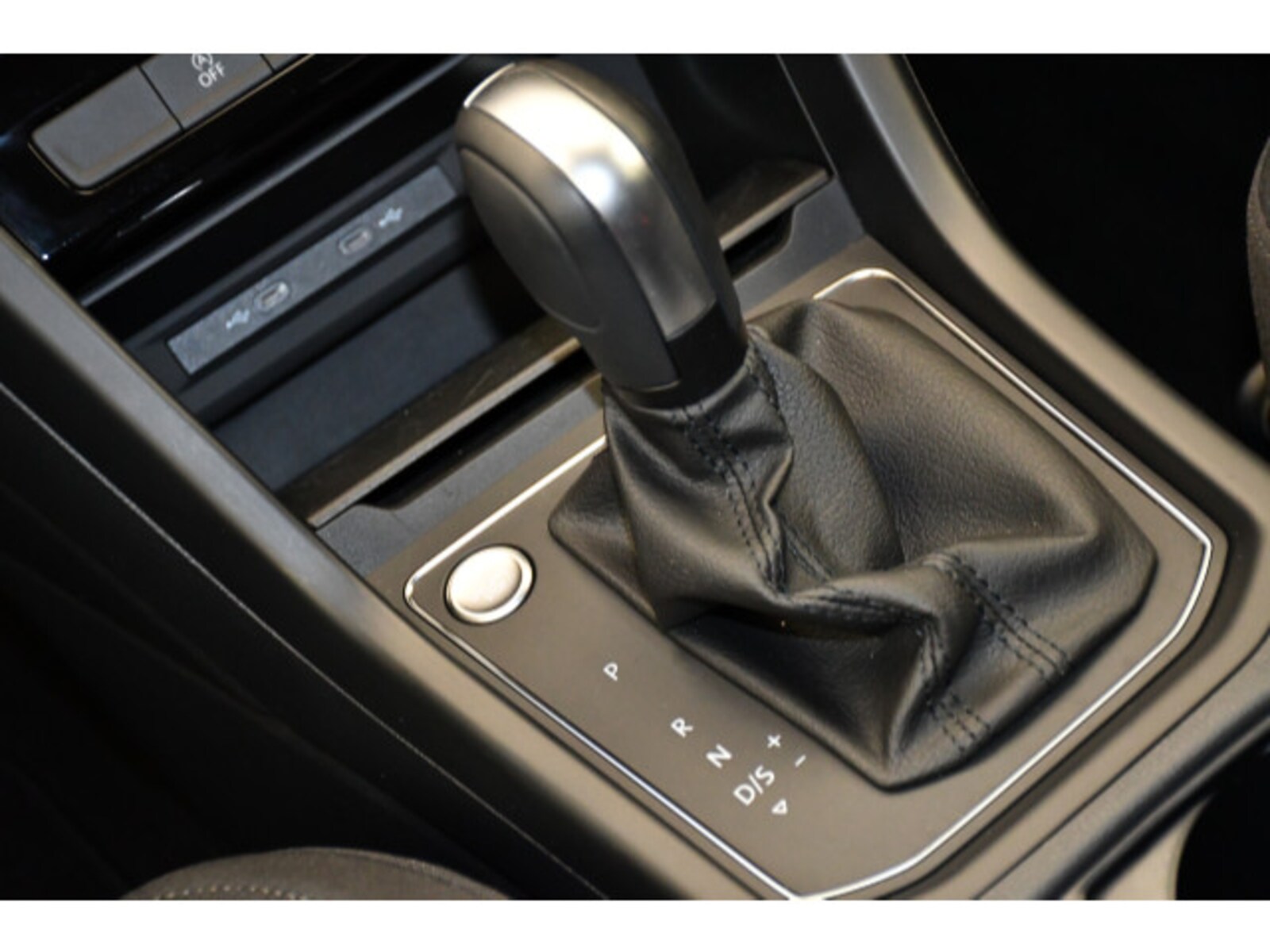 Volkswagen Touran – Bild 6
