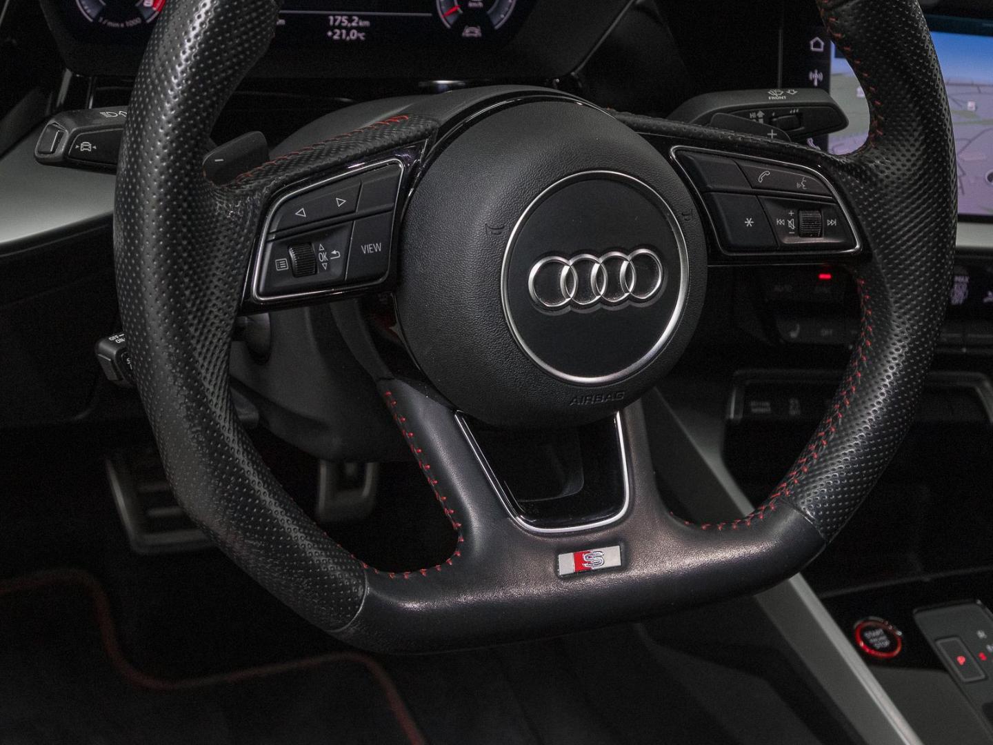 Image about Audi S3 Limousine TFSI quattro S tronic