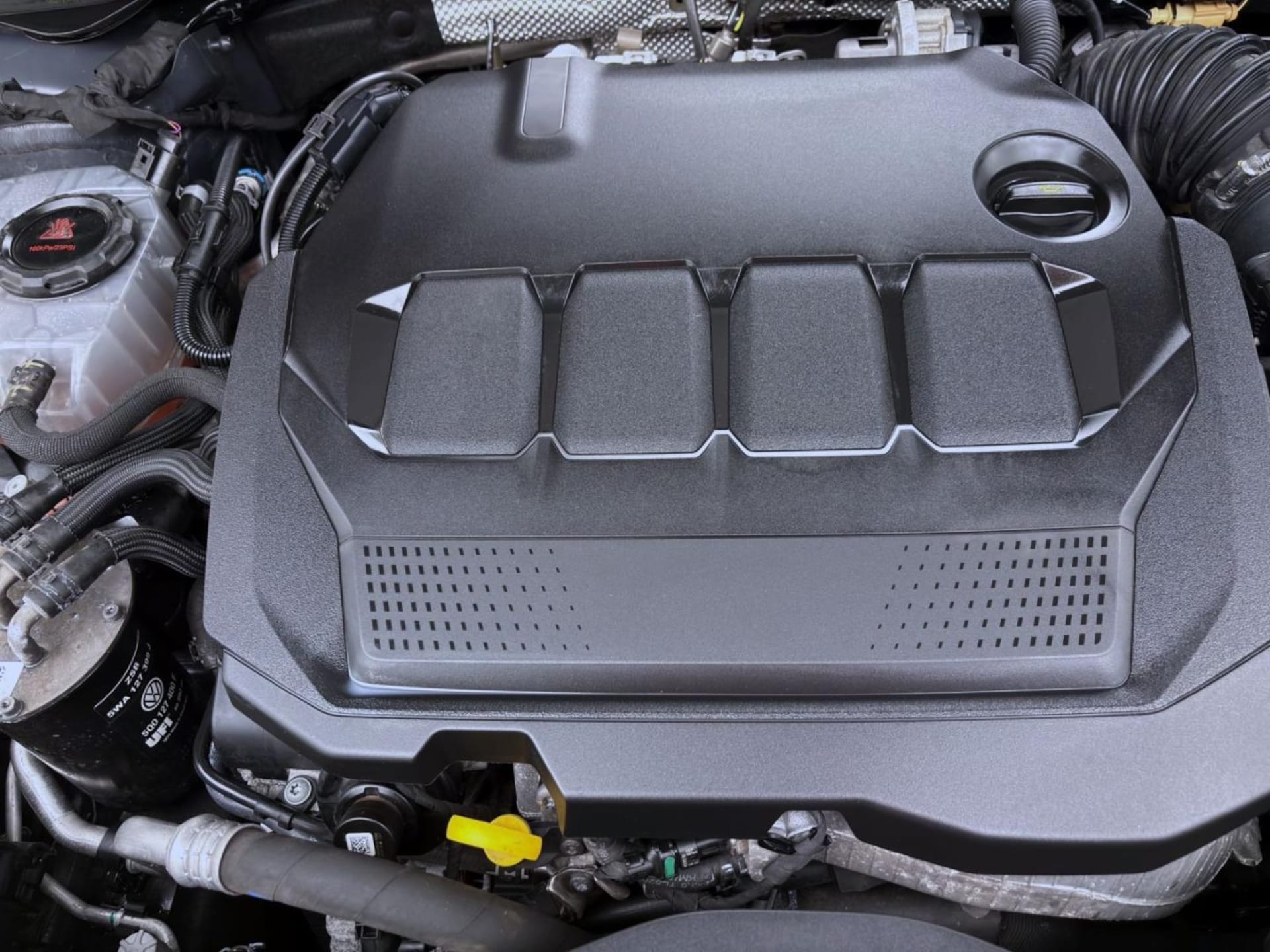 Volkswagen Arteon R-Line