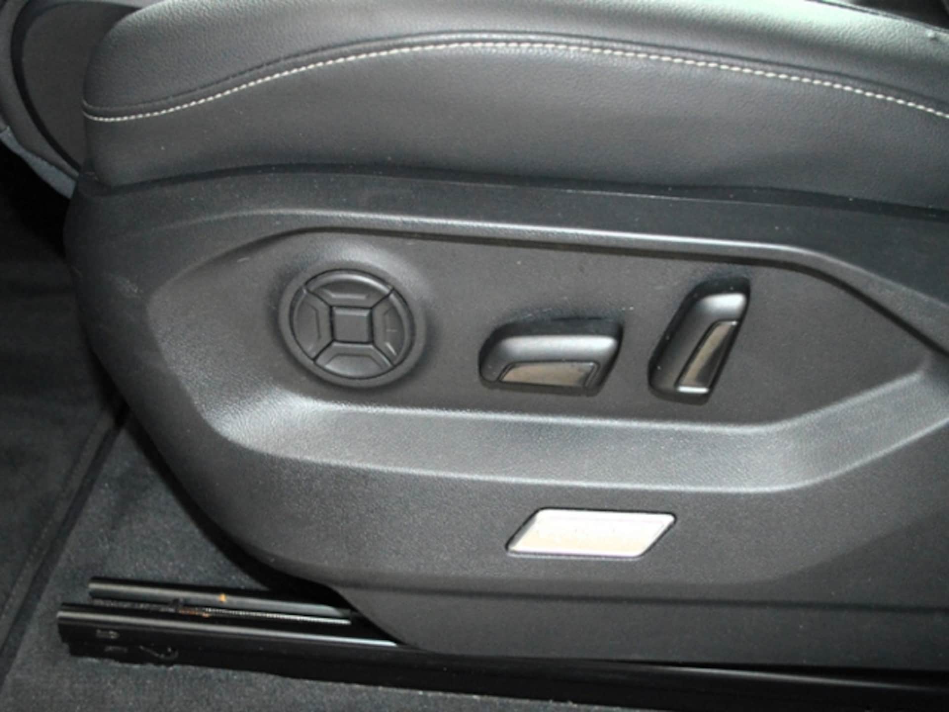 Volkswagen Touareg Basis-Modell