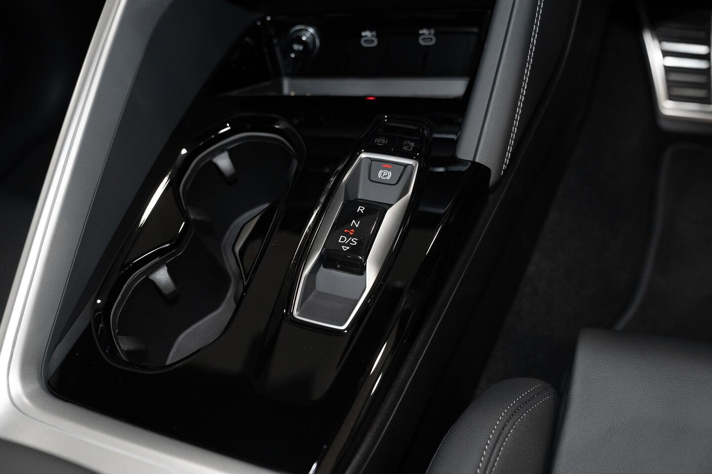 Image about Audi Q5 Sportback e-hybrid quattro S tronic