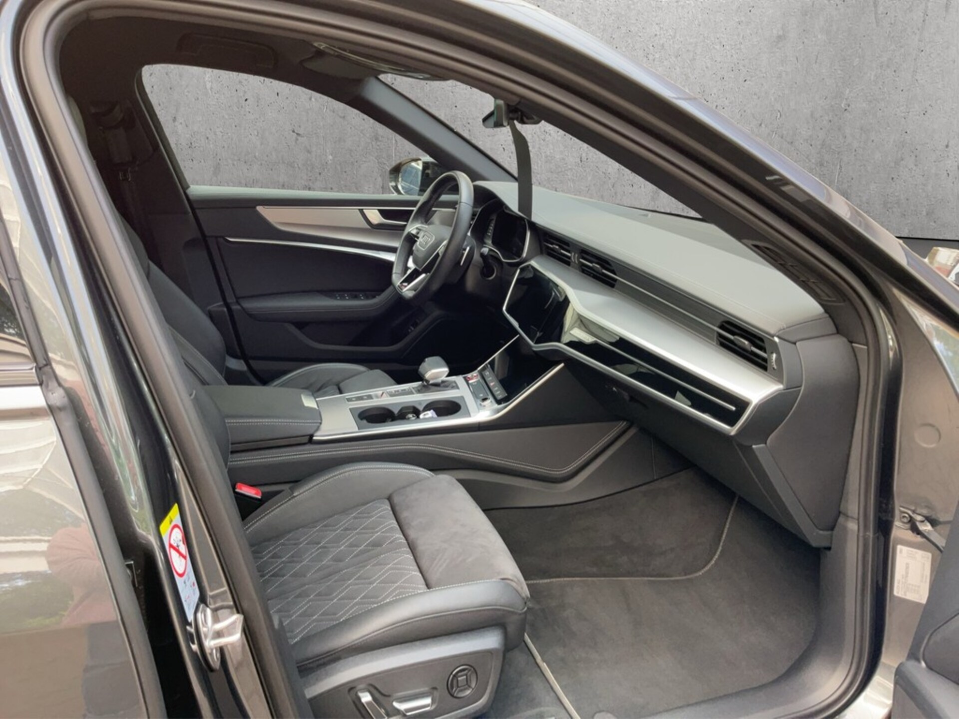 Audi S6 Avant