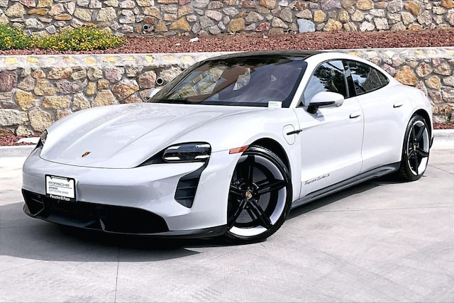 2022 Porsche Taycan