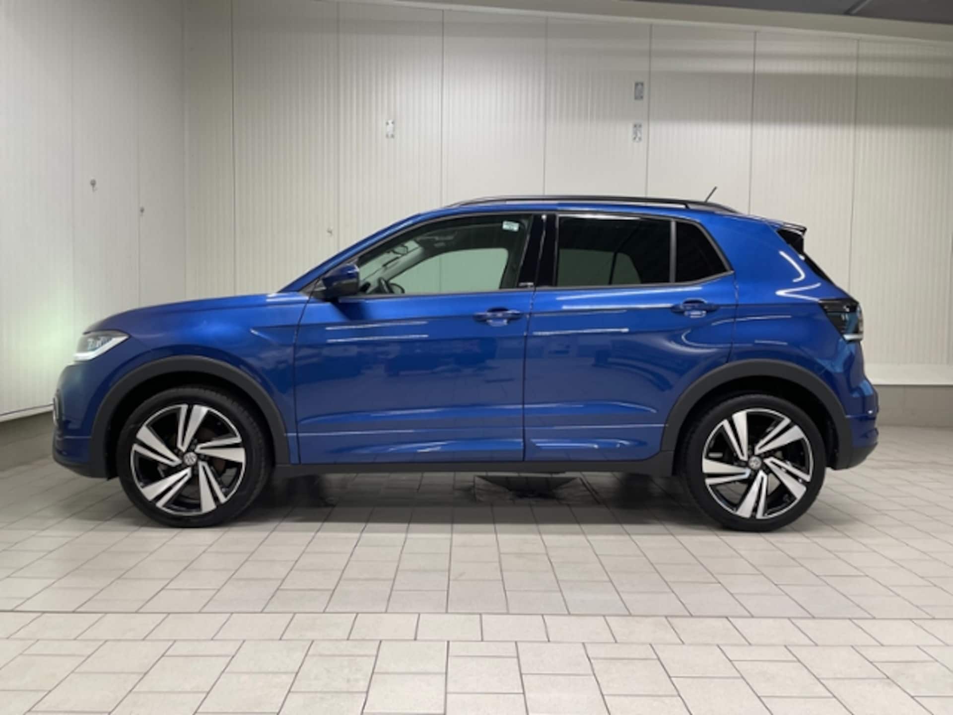 Volkswagen T-Cross United