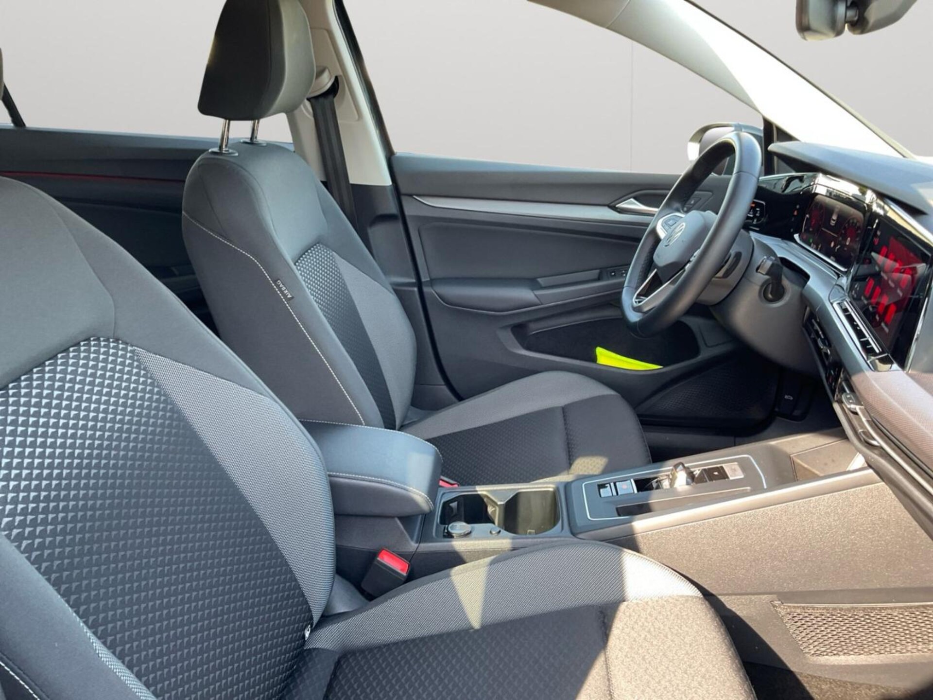 Volkswagen Golf Active