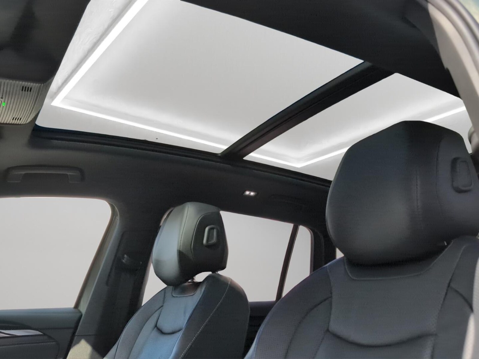 Volkswagen Tiguan – Bild 20