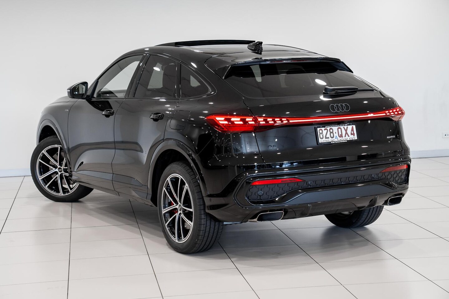 Image about Audi Q5 Sportback e-hybrid quattro S tronic