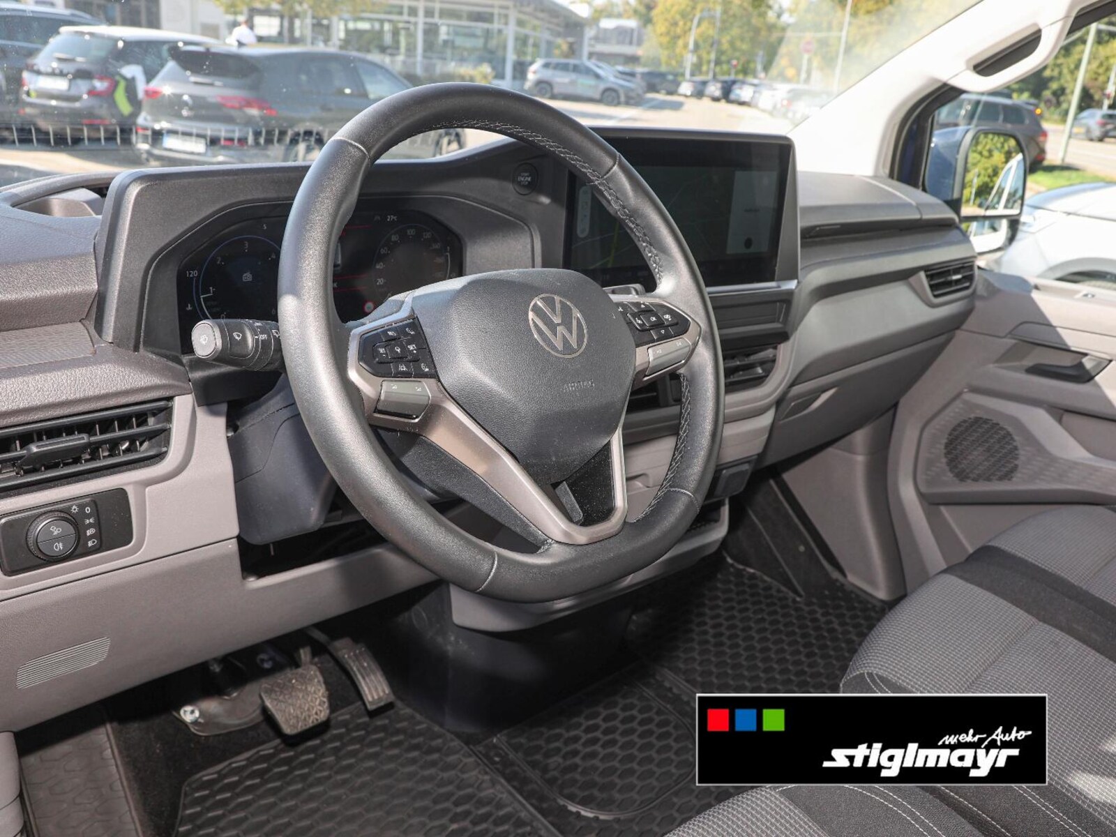Volkswagen Transporter Kombi kurzer Radstand – Bild 6