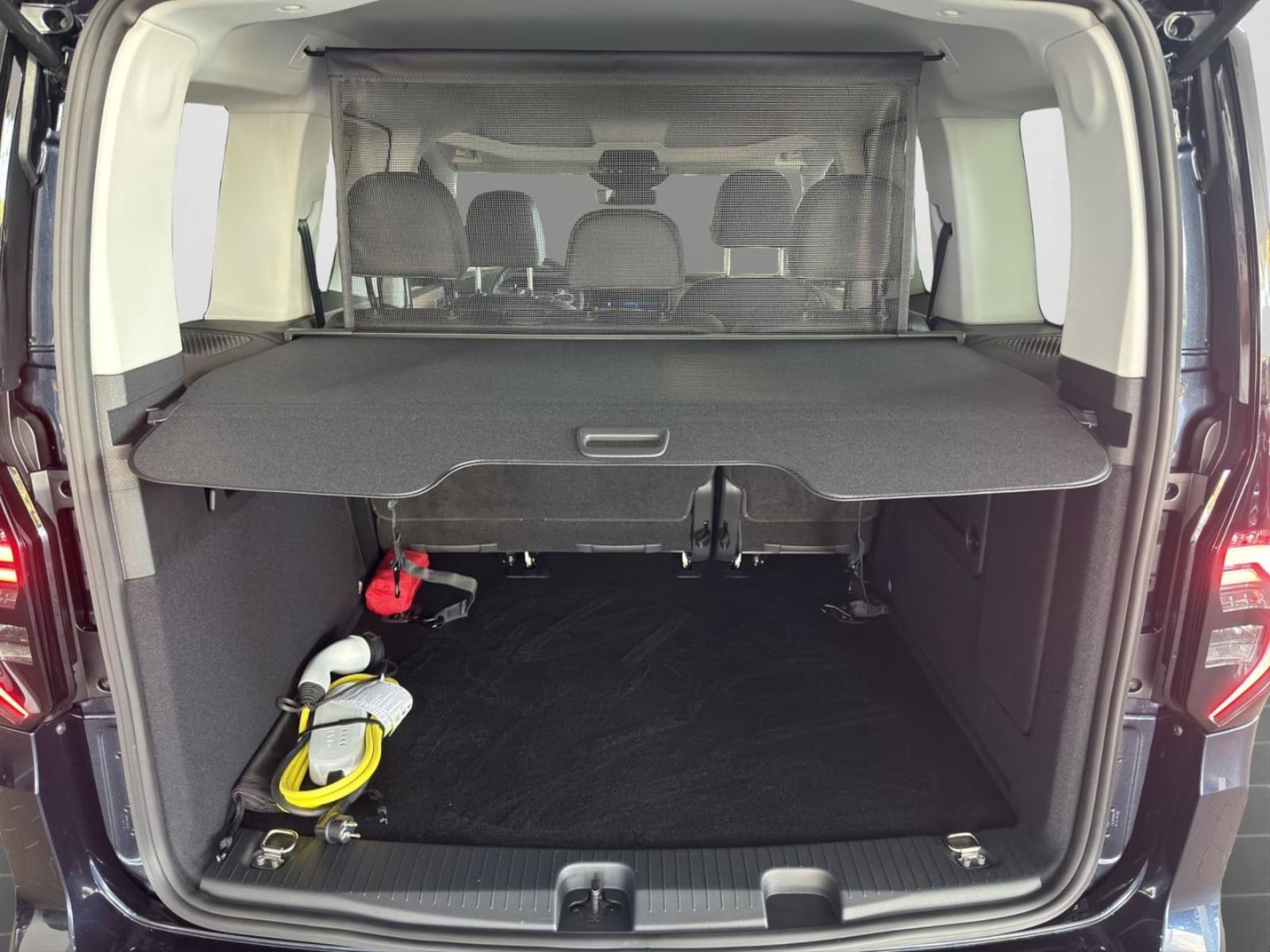 Volkswagen Caddy Kombi – Bild 15