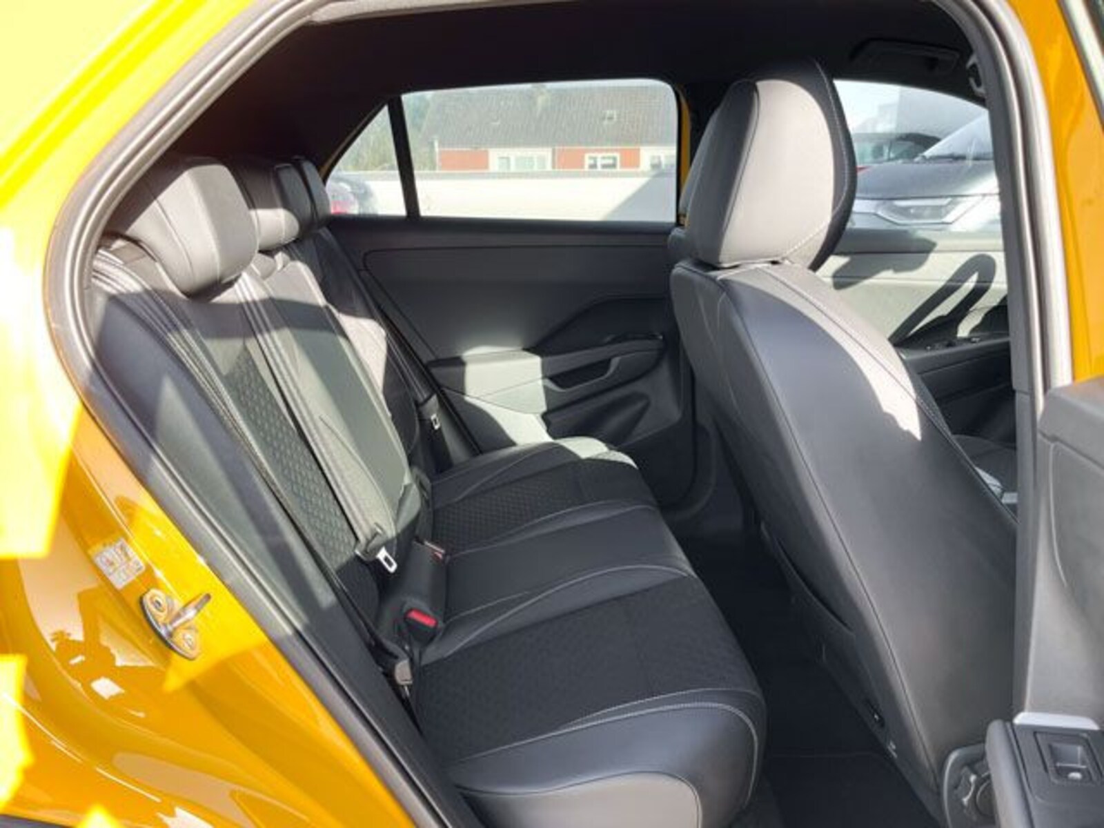 Volkswagen T-Roc – Bild 10
