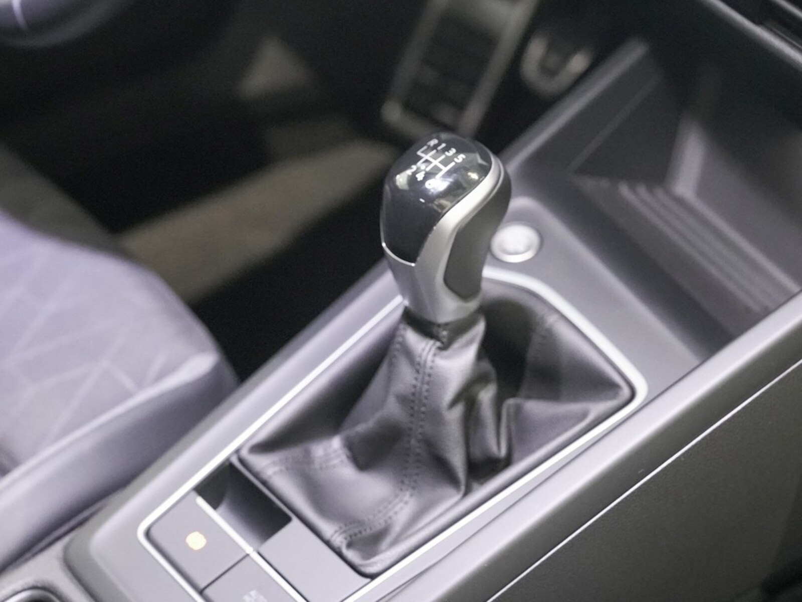 Volkswagen Golf – Bild 9
