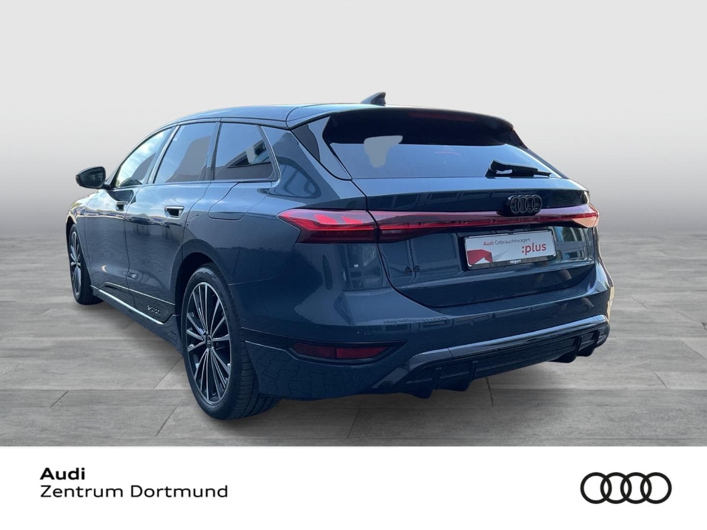 Bild über Audi A6 Avant e-tron e-tron performance - für weitere Informationen kontaktieren Sie den Audi Partner
