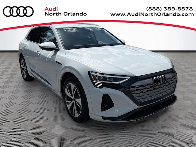 Photo of 2024 Audi Q8 e-tron