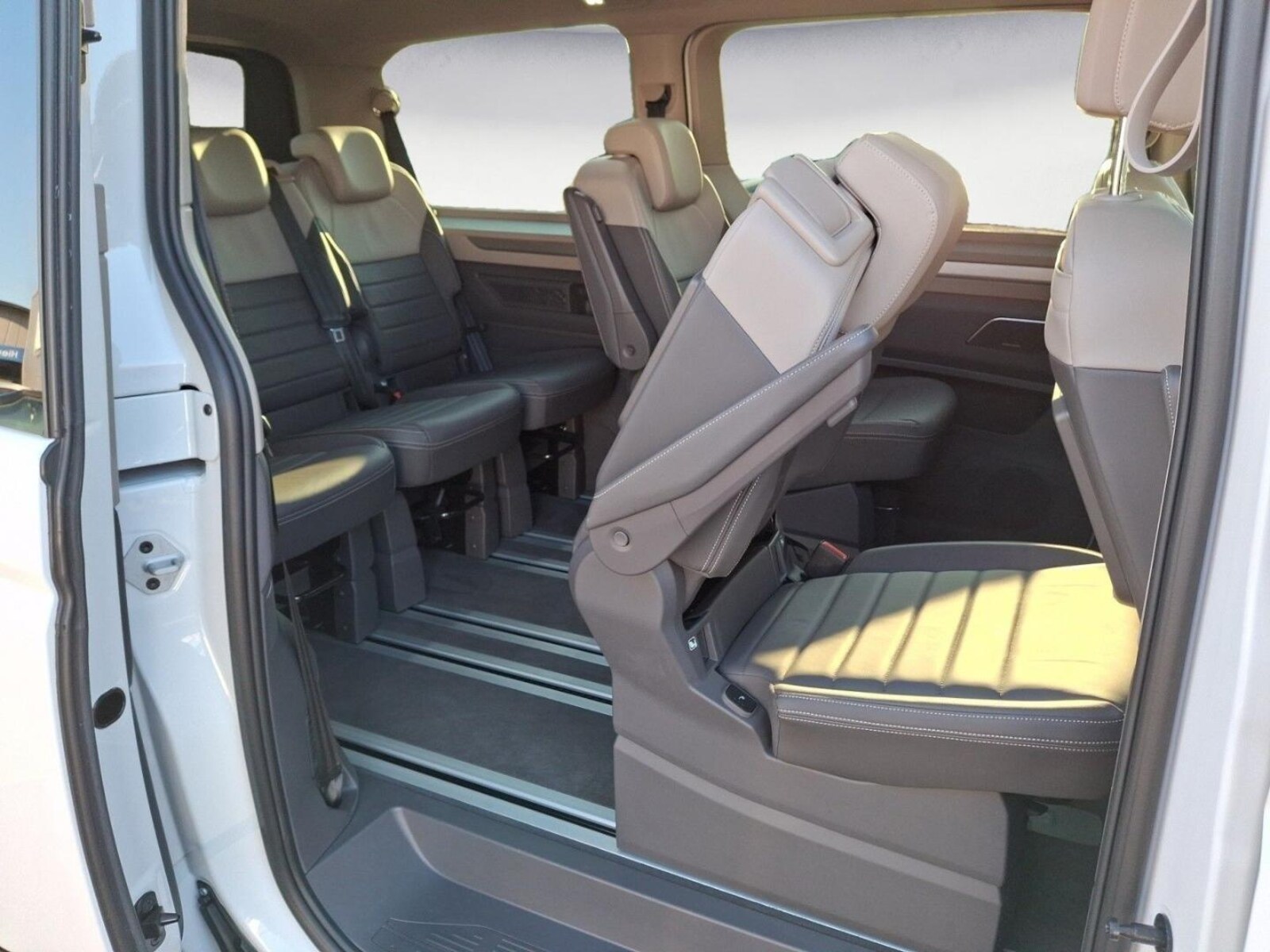 Volkswagen Multivan Langversion – Bild 19