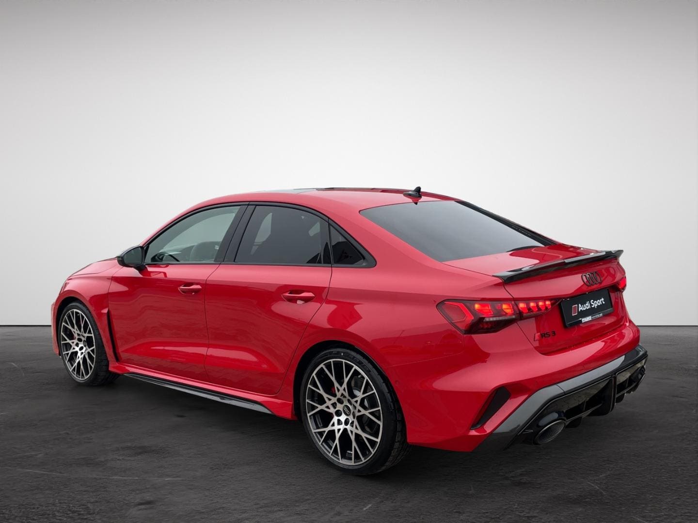 Image about Audi RS 3 Limousine TFSI quattro S tronic