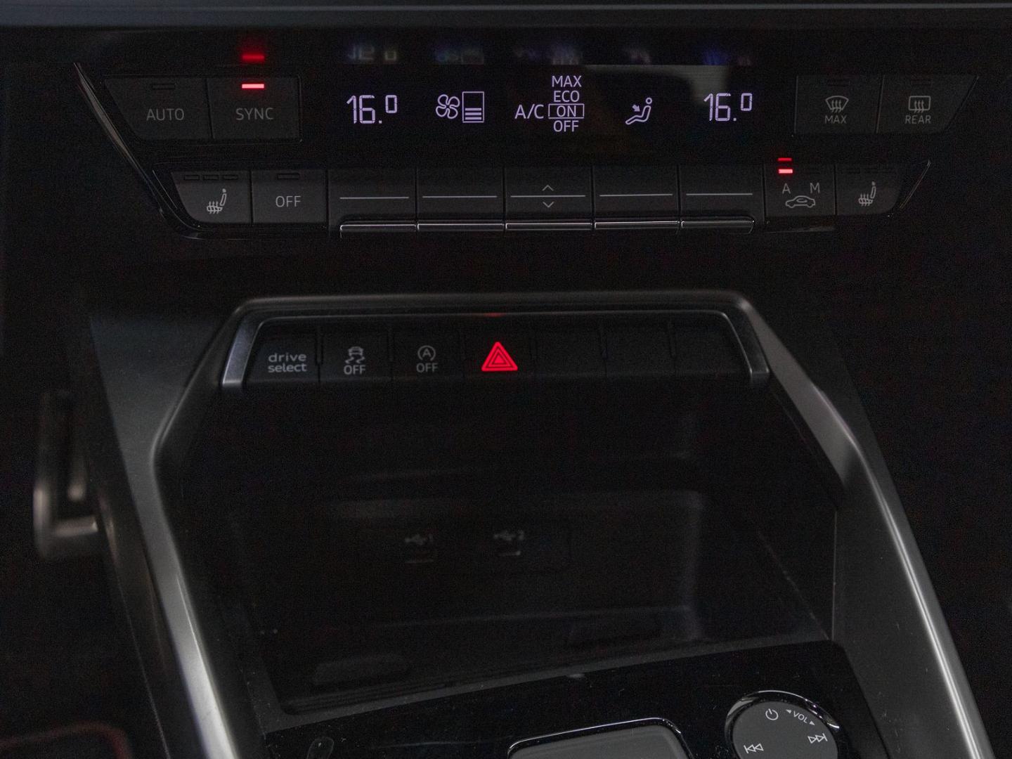 Image about Audi S3 Limousine TFSI quattro S tronic