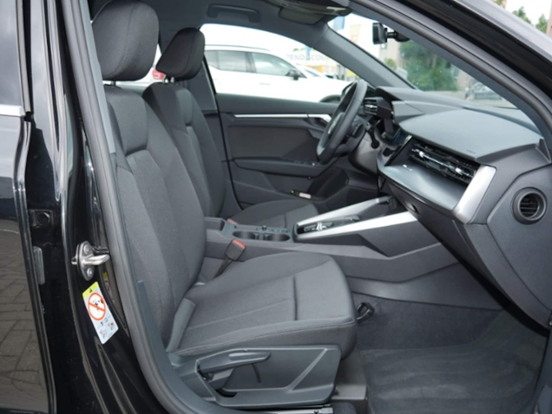 Audi A3 Sportback S line