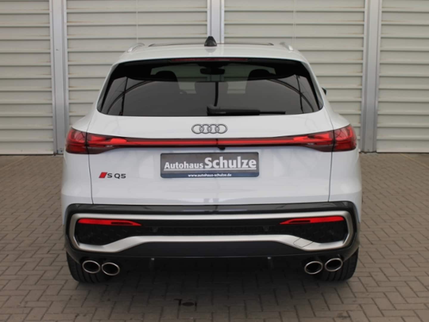 Bild über Audi SQ5 SUV TFSI 270 kW S tronic - für weitere Informationen kontaktieren Sie den Audi Partner