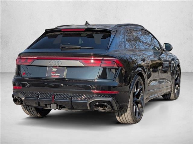 2026 Audi RS Q8 SUV performance