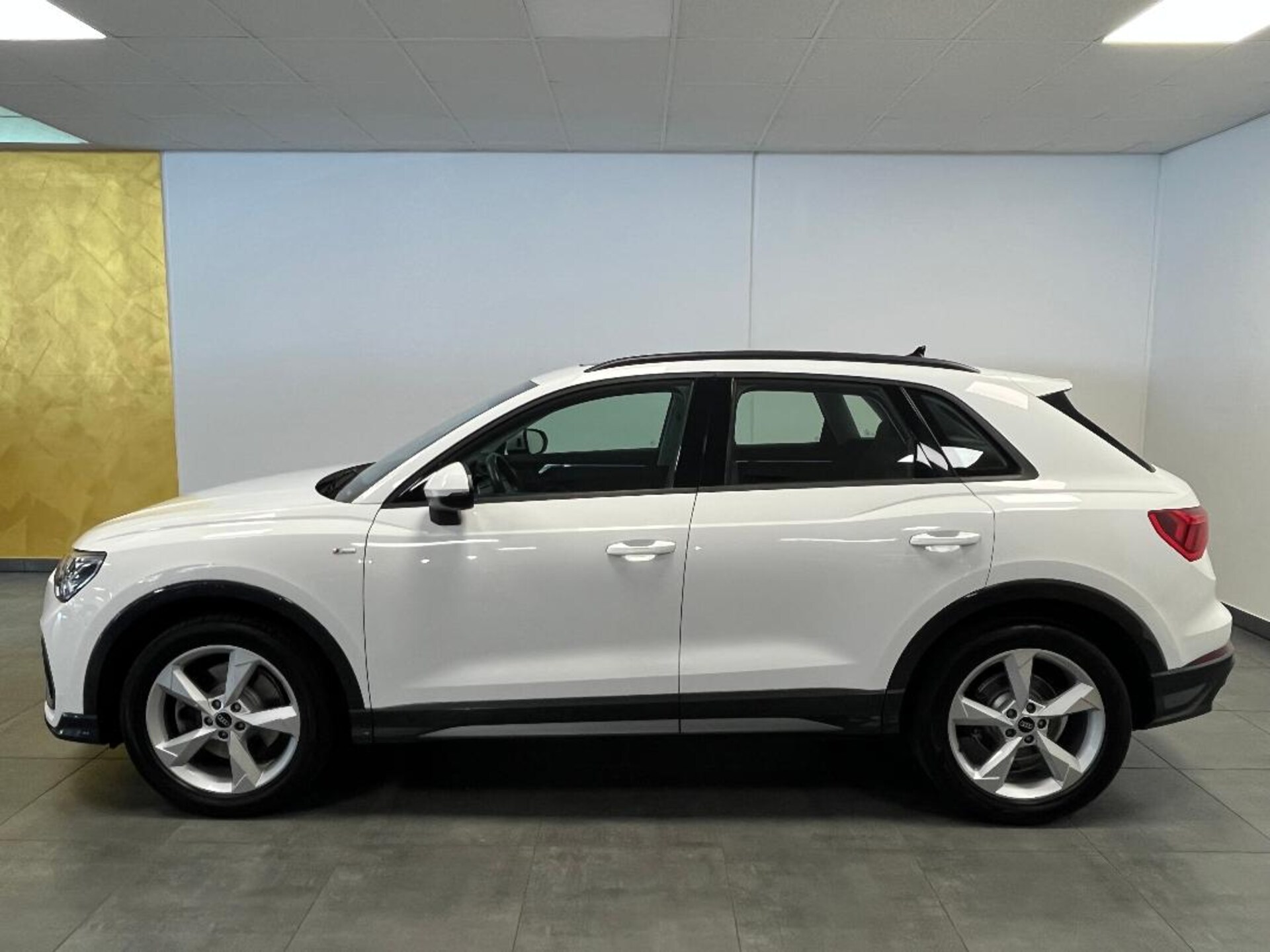 Audi Q3 SUV S line