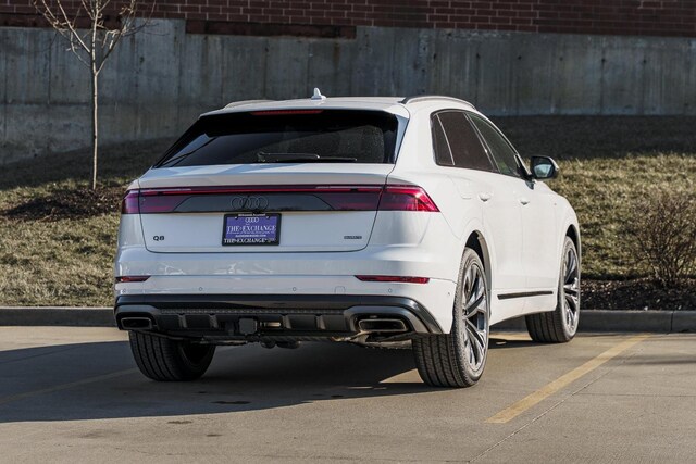 2026 Audi Q8