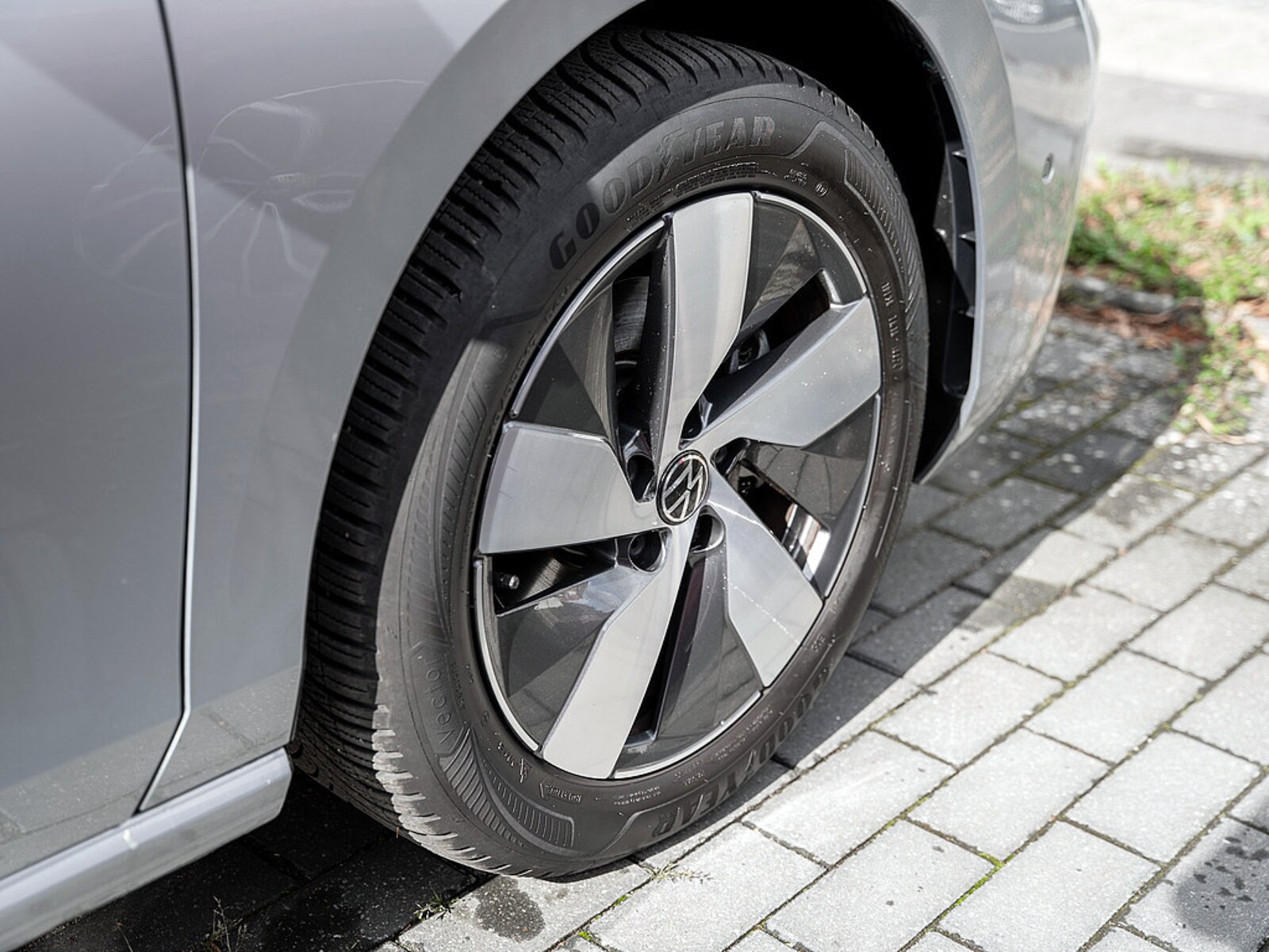 Volkswagen Passat – Bild 5