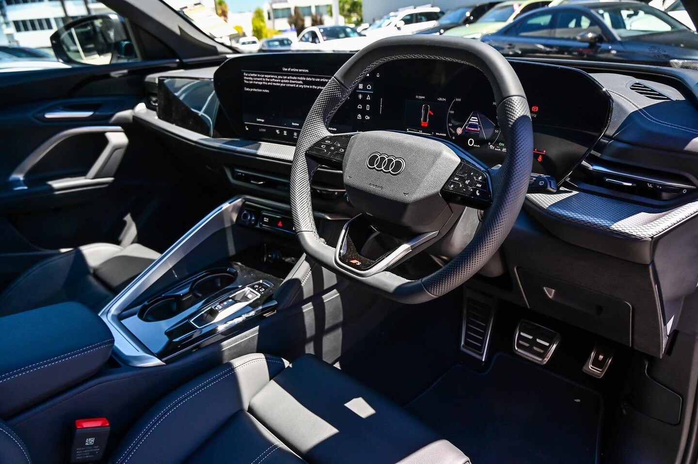 Image about Audi SQ5 SUV TFSI 270 kW edition one