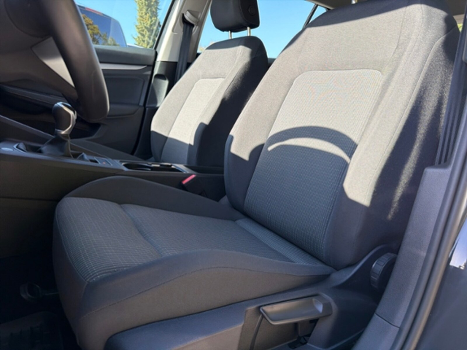 Volkswagen Golf Variant – Bild 12