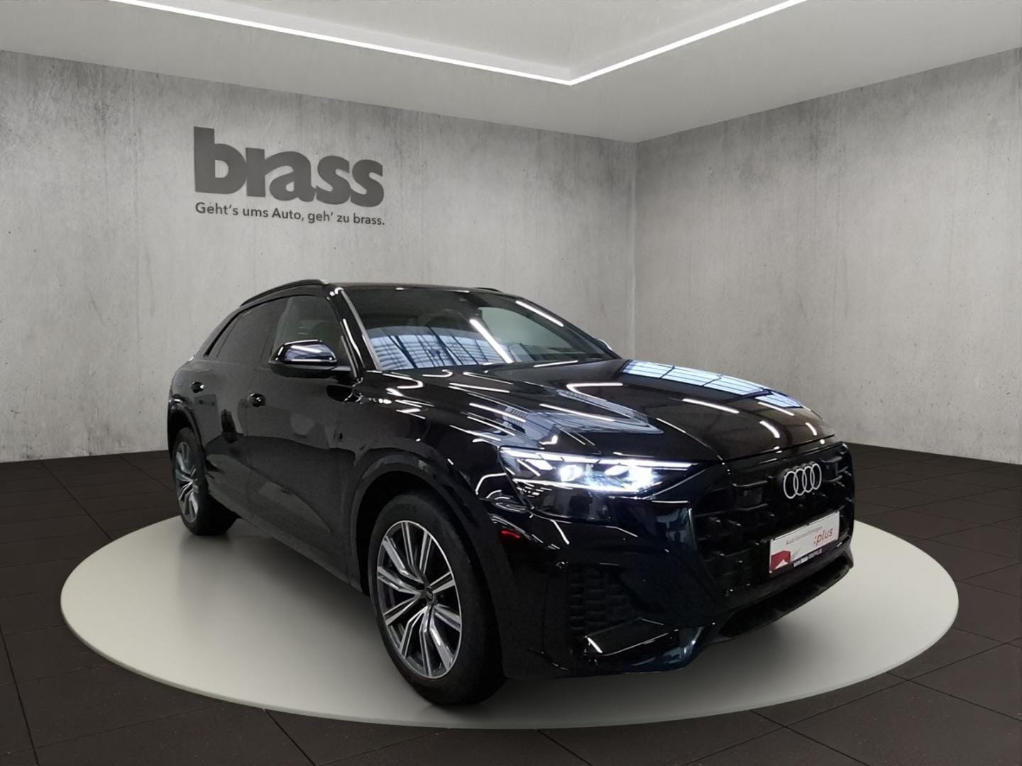 Bild über Audi Q8 SUV 45 TDI quattro tiptronic - für weitere Informationen kontaktieren Sie den Audi Partner