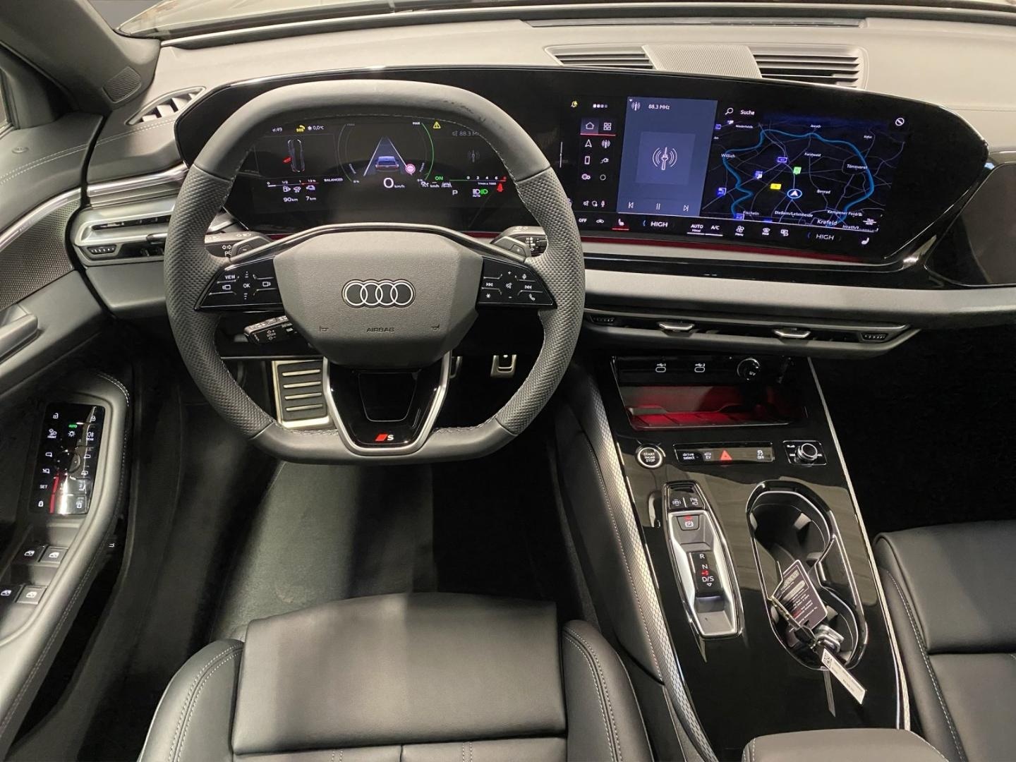 Bild über Audi A5 Avant e-hybrid e-hybrid quattro 270 kW S tronic - für weitere Informationen kontaktieren Sie den Audi Partner