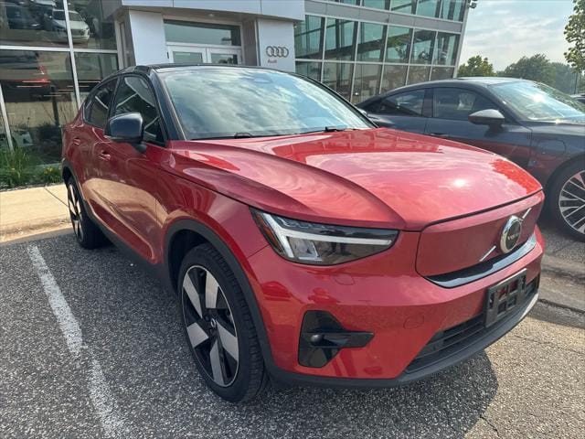 Used 2022 Volvo C40 Ultimate with VIN YV4ED3GB2N2009648 for sale in Maplewood, Minnesota