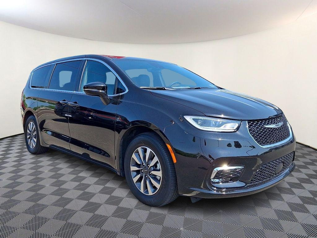 2025 Chrysler