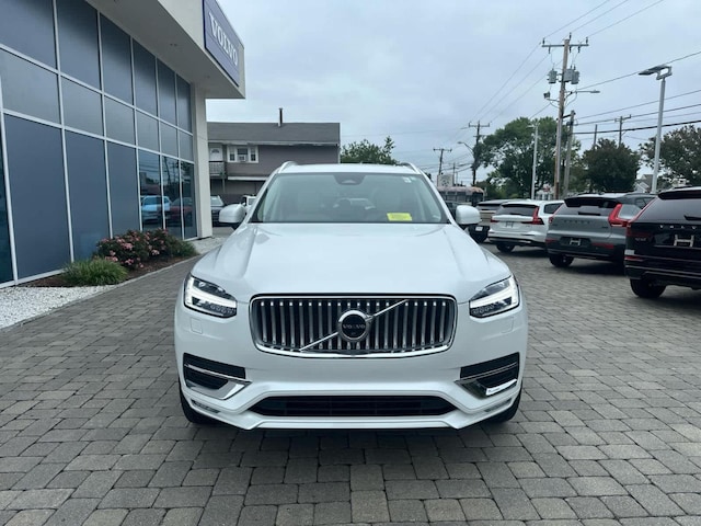 2023 Volvo XC90