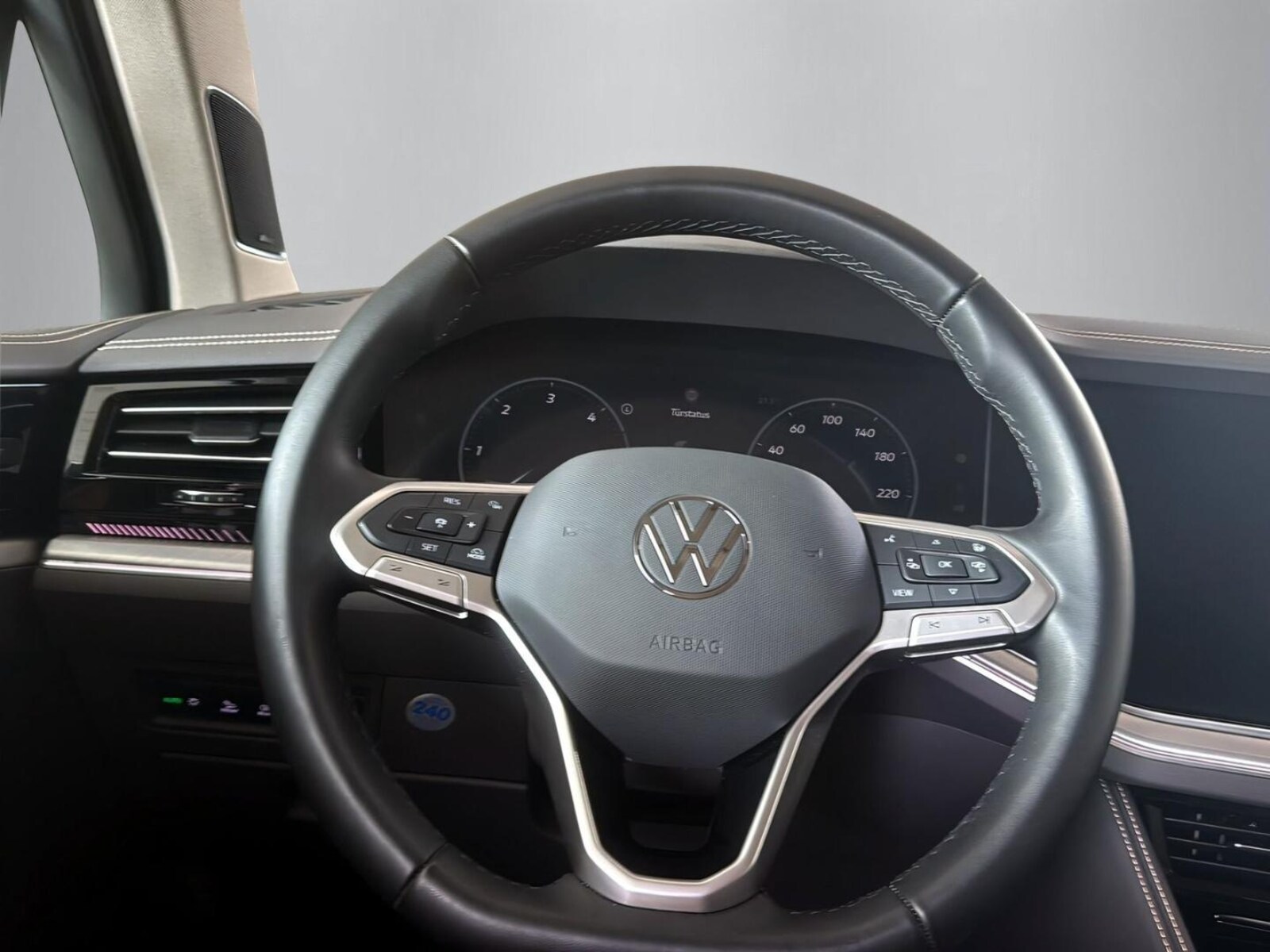 Volkswagen Touareg – Bild 10