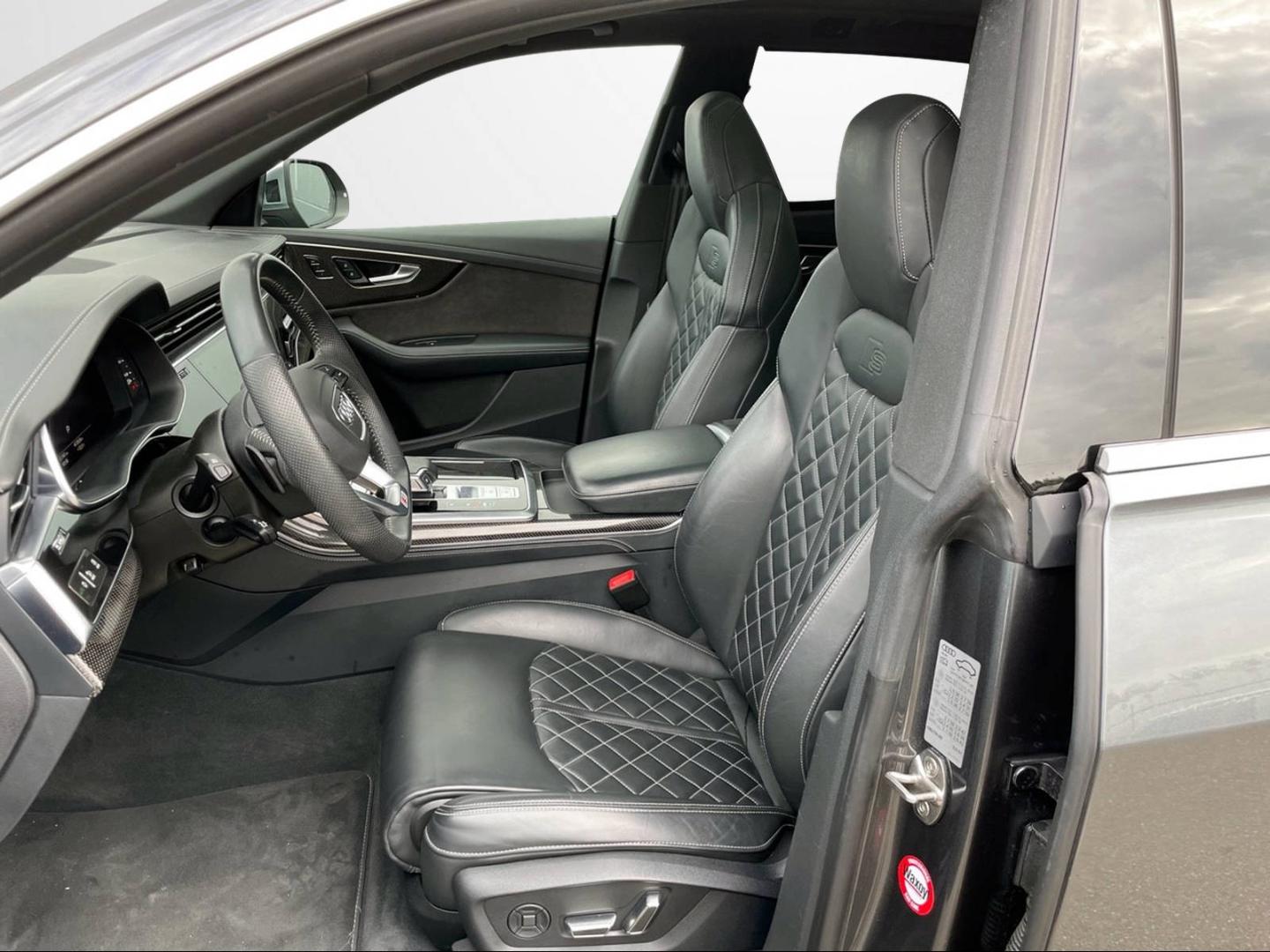 Image about Audi SQ8 SQ8 TDI 320 kW (435 PS) tiptronic