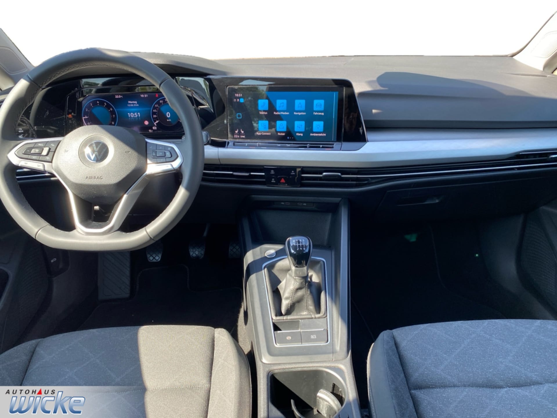 Volkswagen Golf Life