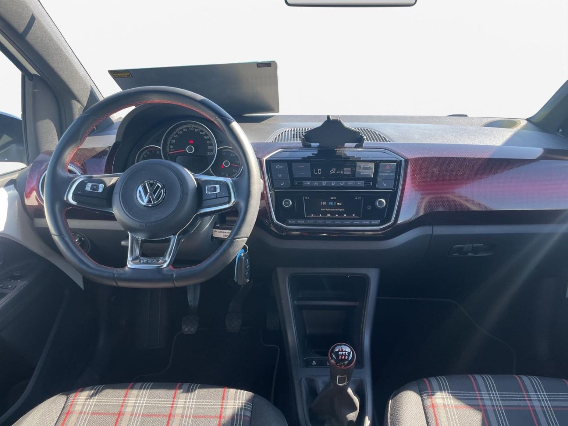 Volkswagen up! GTI