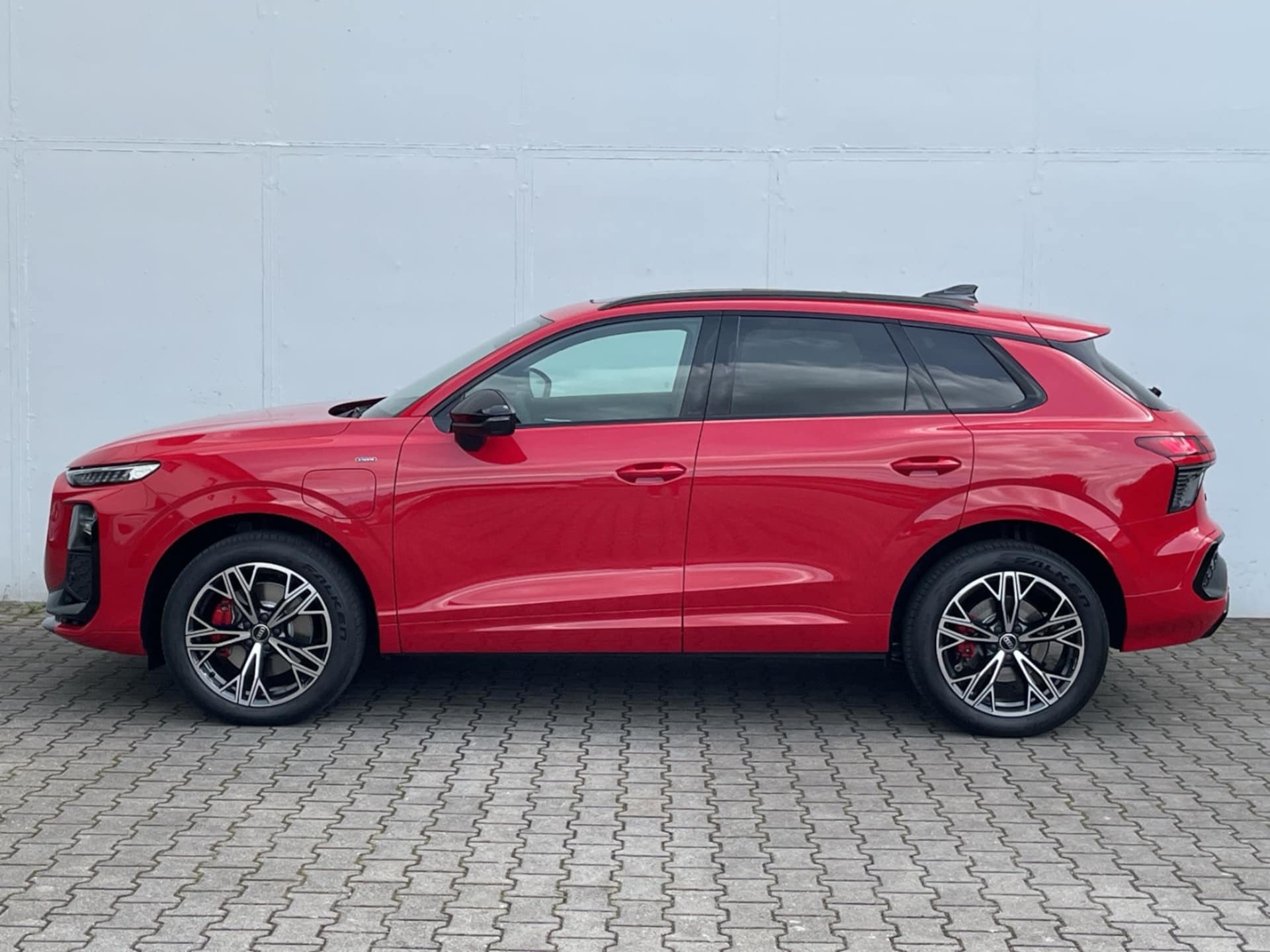 Audi Q3 SUV e-hybrid