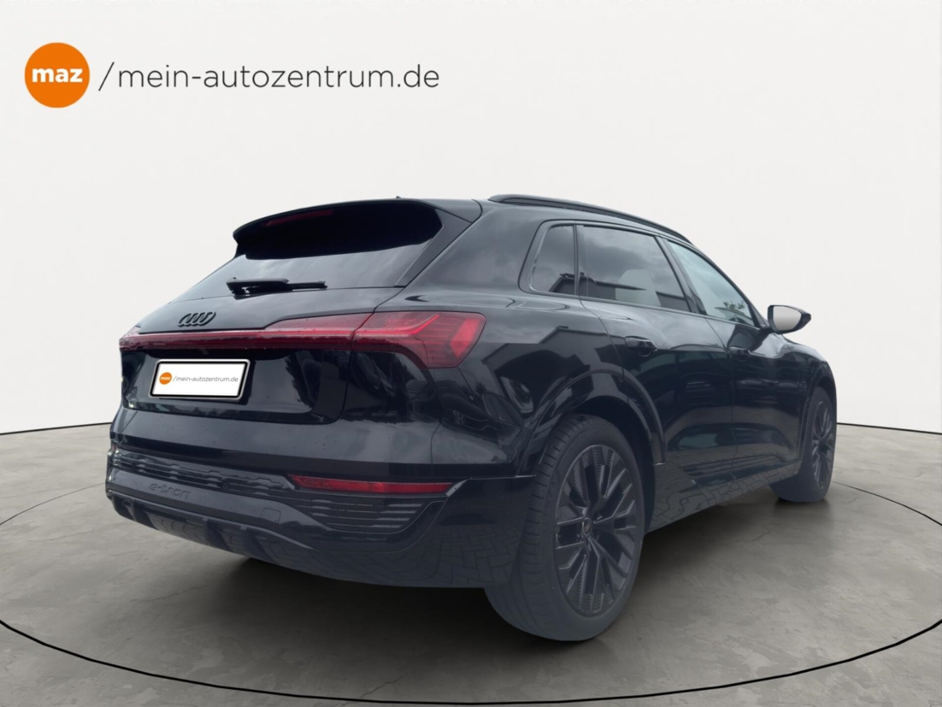 Audi Q8 e-tron S line