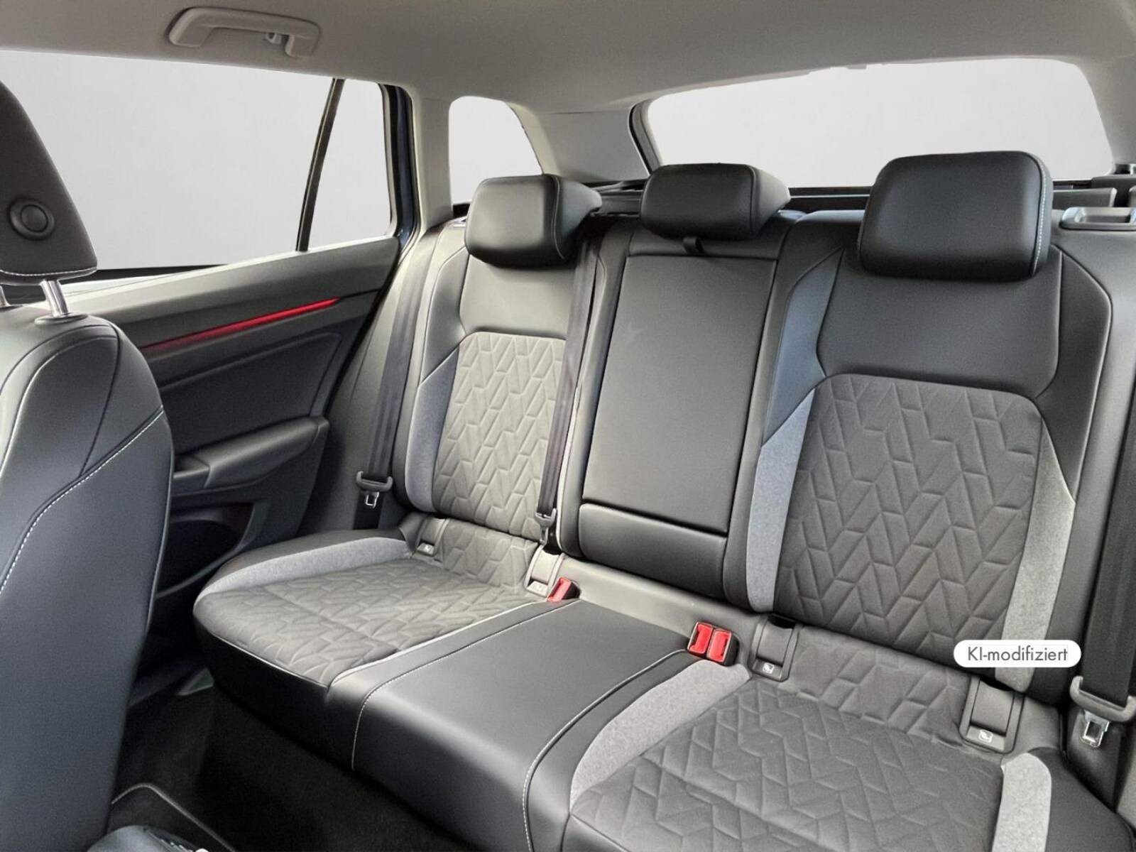 Volkswagen Golf Variant – Bild 14