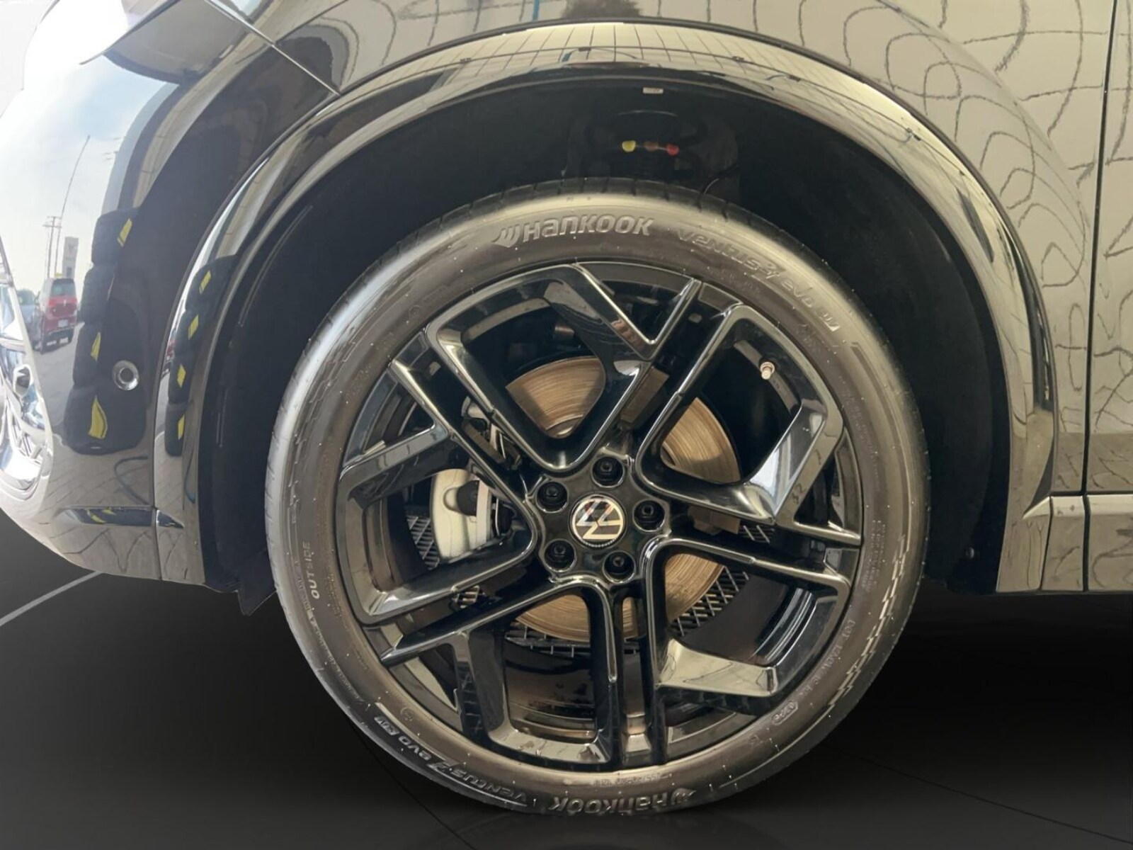 Volkswagen Tiguan – Bild 16