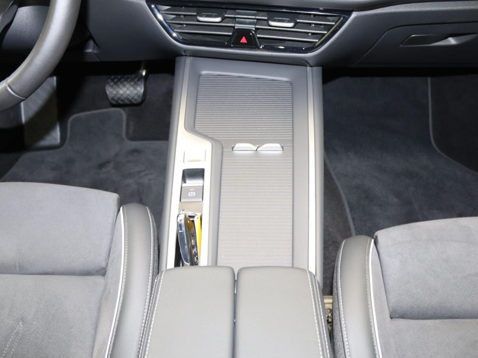 Volkswagen Passat – Bild 12