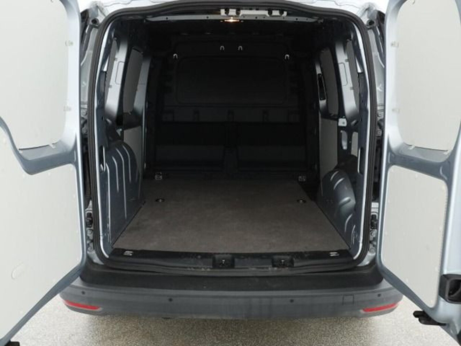 Volkswagen Caddy Cargo – Bild 8