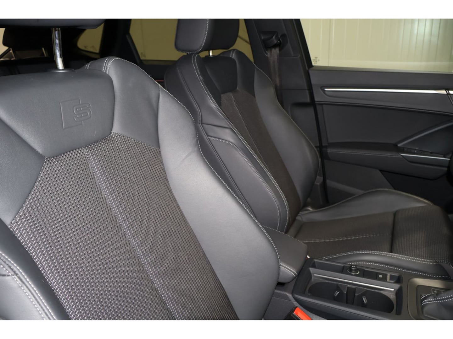 Bild über Audi Q3 Sportback S line 35 TDI S tronic - für weitere Informationen kontaktieren Sie den Audi Partner