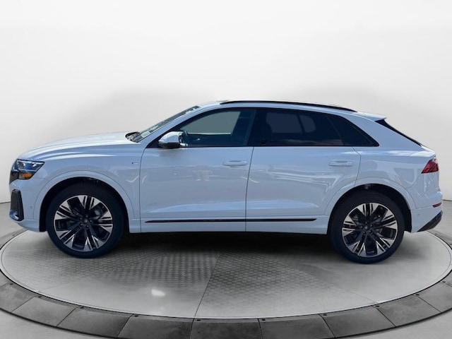 2026 Audi Q8