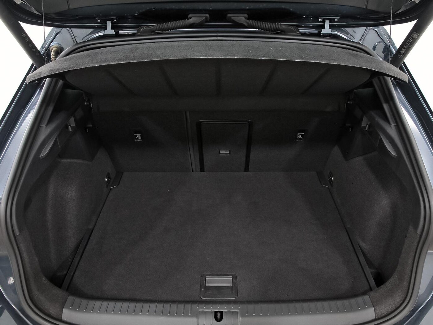 CUPRA Formentor 1.5 eTSI DSG 110 kW (150 CV) — photo 7