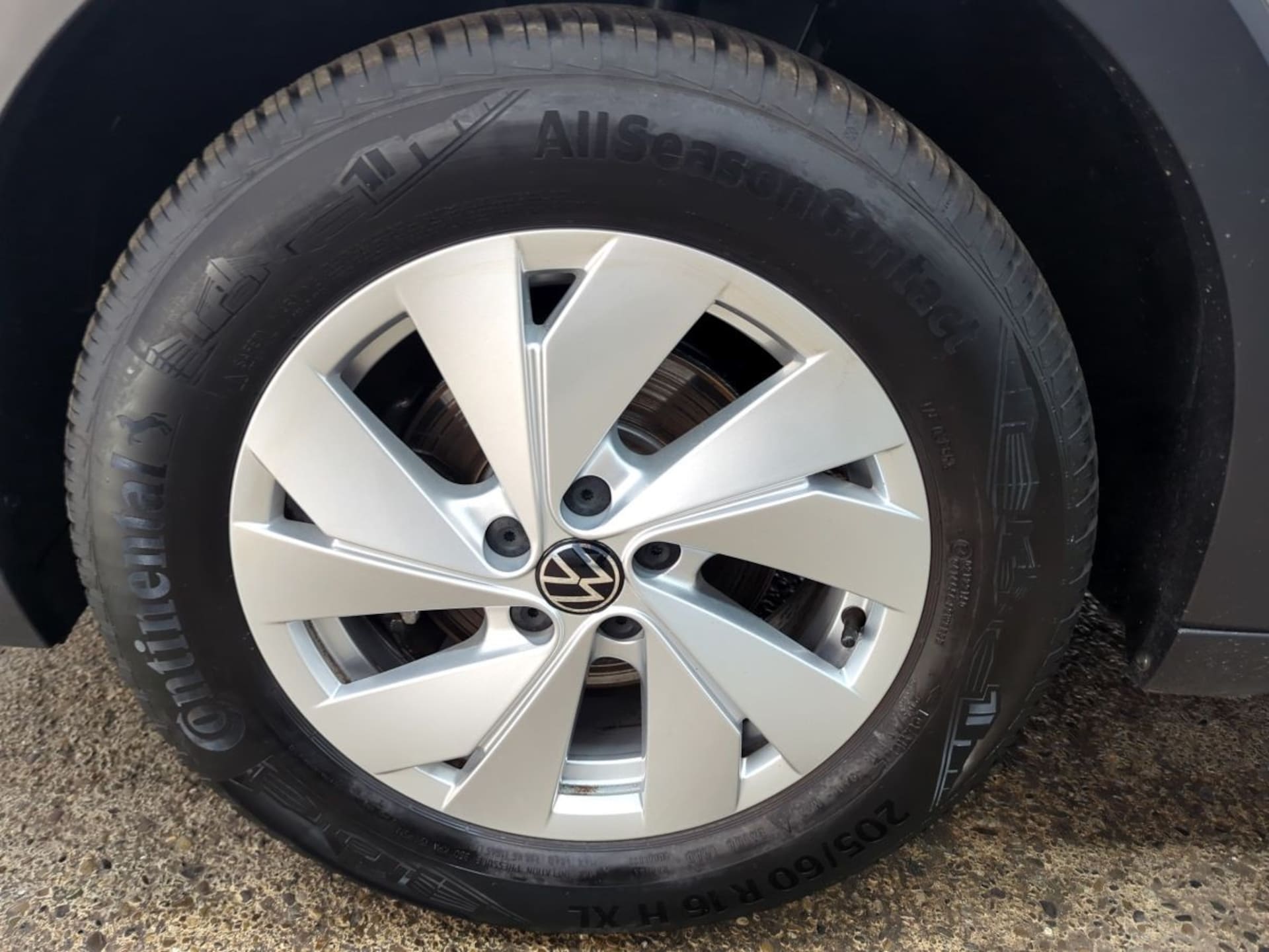 Volkswagen T-Cross Life