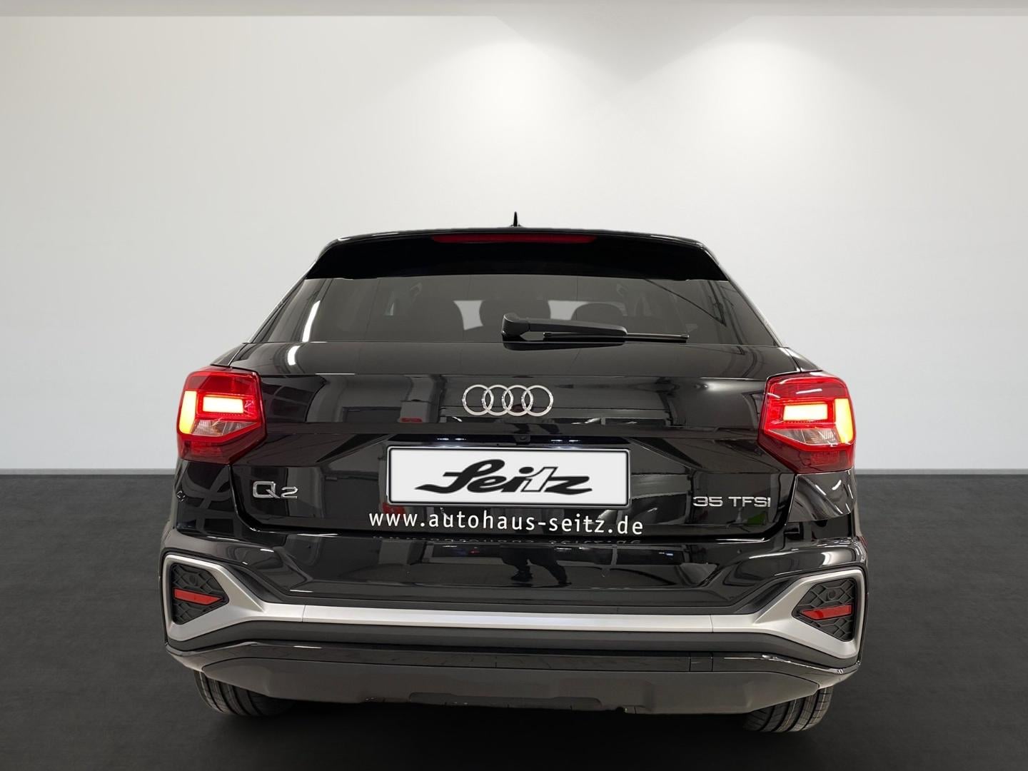Bild über Audi Q2 S line 35 TFSI S tronic - für weitere Informationen kontaktieren Sie den Audi Partner