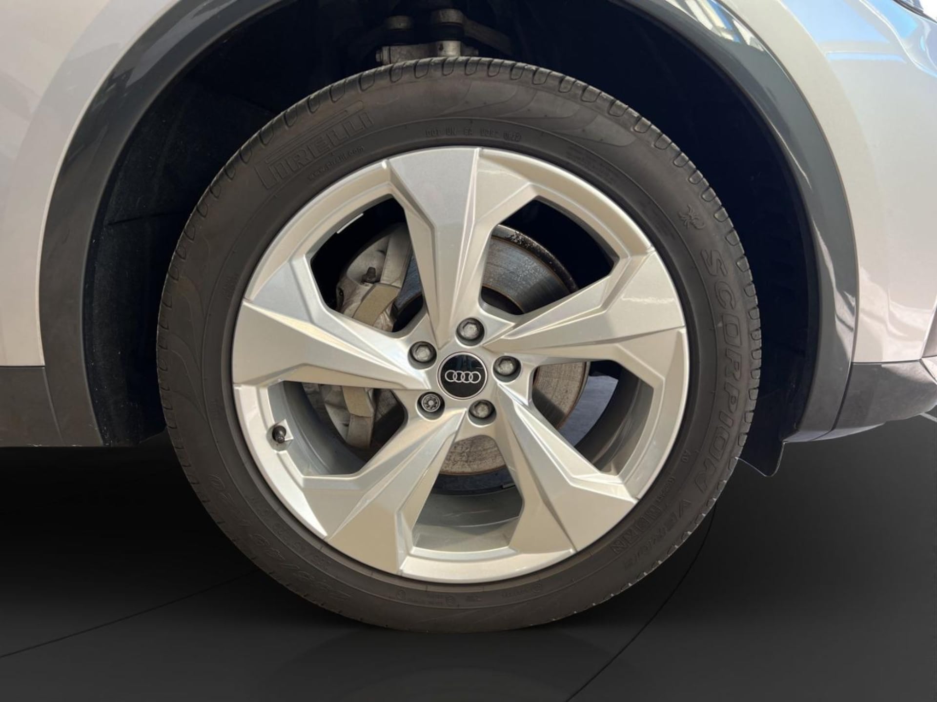 Audi Q5 SUV Advanced