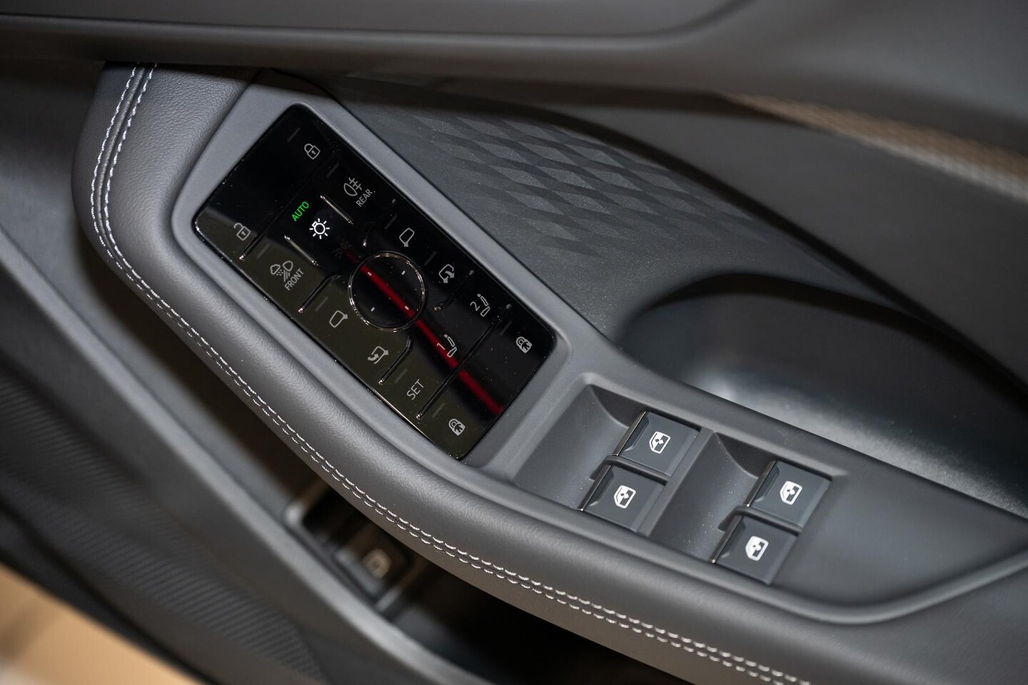 Image about Audi A5 Sedan TFSI e e-hybrid quattro 270 kW S tronic
